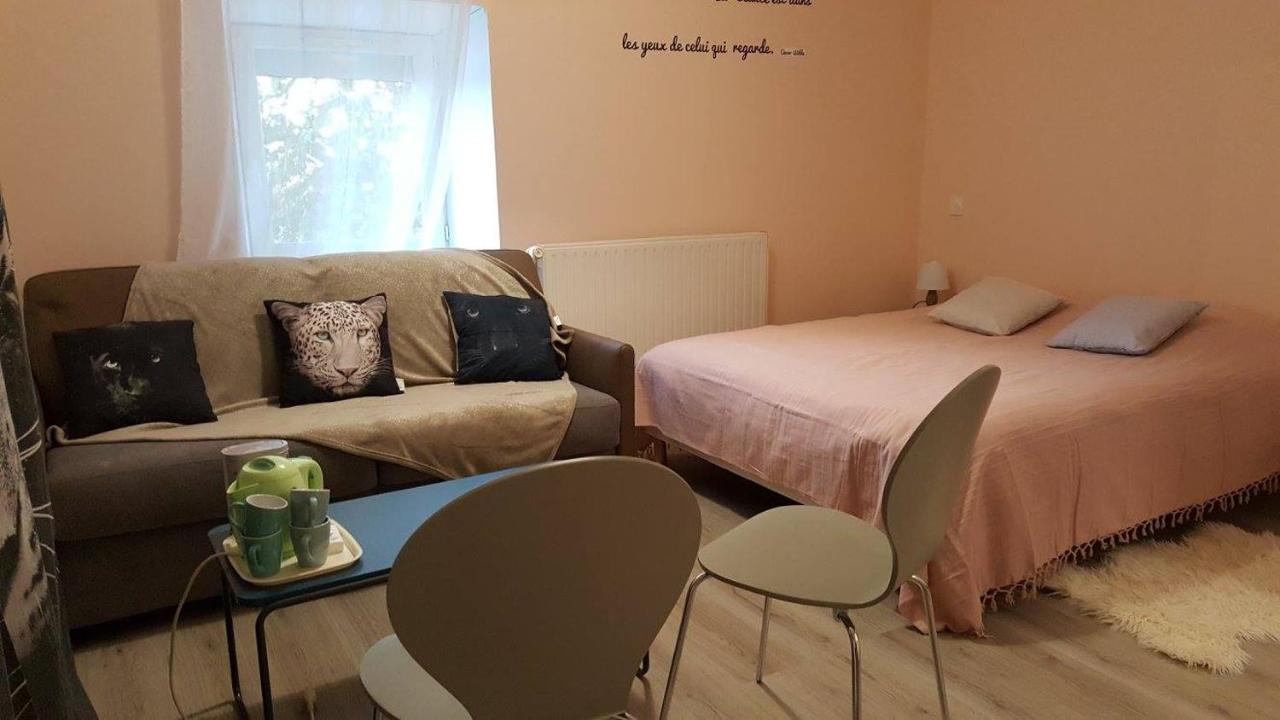 chez val et fred 85 Panzió Les Essarts  Kültér fotó